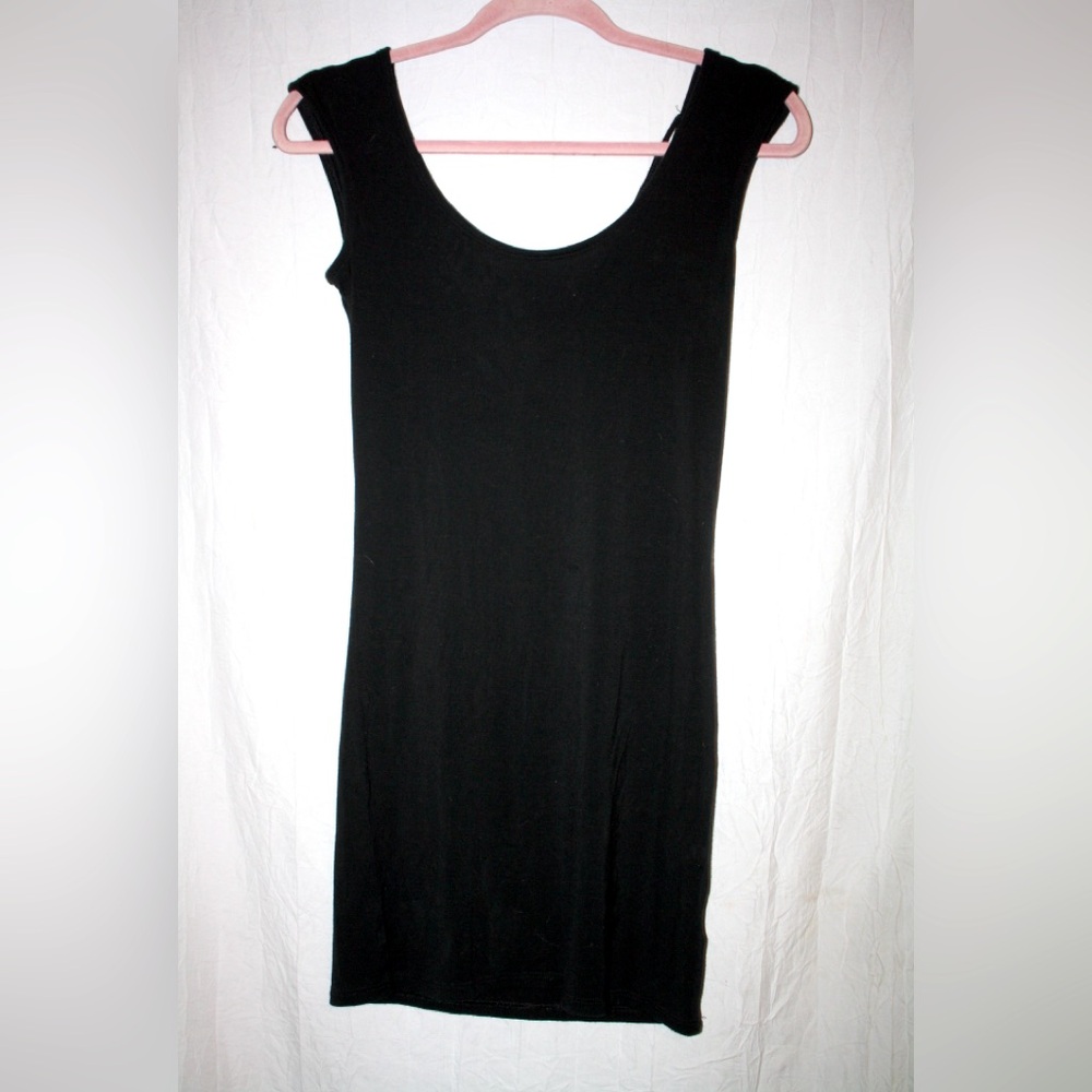 Volcom Black Mini Dress w/ Criss Cross Back 🌵Small